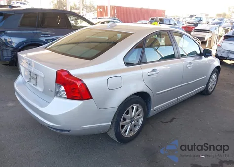 2008 Volvo S40 2.4I из США, поврежденный, VIN YV1MS390382391607
